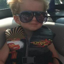 Loves football basketball racing and mud bogging