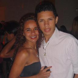 Solteiro.... sem pereco com as minhas ex. ..... enfim pergunta oq quer saber aii !http://t.co/AlKK4cORAh