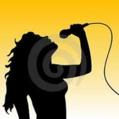 Peronista, muy. Hincha y Socia del más grande: Club Atlético Independiente. También Contadora y Lic. en Adm.
Música.