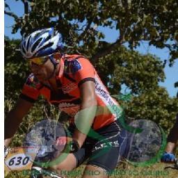 adoro ciclismo,mtb, ou qualquer esporte que envolva bike..