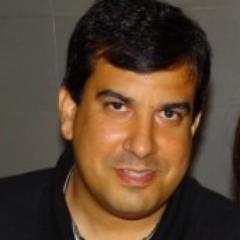 Trabalho na @RedeUnilarHS, Graduado em Marketing e Vendas/UnP, Motociclista louco pelo @CactusMC e apaixonado pela familia.