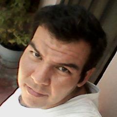 Romantico: Ansío tus labios de placer, quiero recorrerlos suavemente mientras te acaricio, quiero acariciarte mientras te beso....quiero besarte mientras te amo