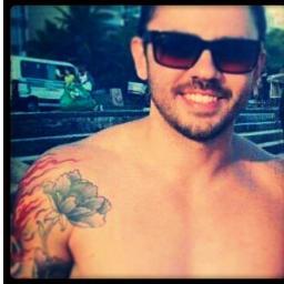 Esse twitter foi feito pra ele(@Mateusjem)Se vocês respira por ele assim como eu siga-me que sigo de volta,dona(@LucianaCandeiaa)