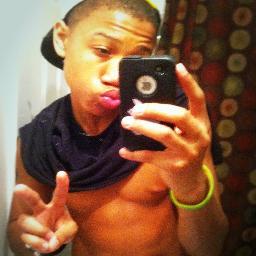 FOLLOW ME - ILL FOLLOW BACK !! 
LOOK ME UP ON FACEBOOK 2 PRINCE DUCES @DAMOND WALKER
