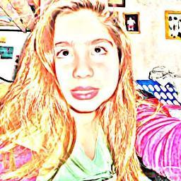 hola me llamo  priscilla me encanta harry styles  espero k me siga :) me siges y te sigo