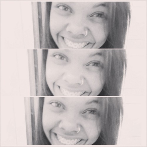 c੭ 
:::::::::::::::::Ela é paz pra Palestina, fé pra Babilônia Respeito, disciplina, boba e brincalhona ♪♫ ::::::
