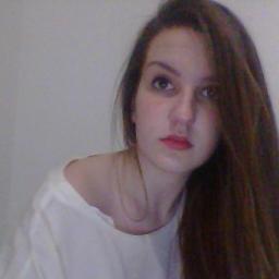 Alta, bonita, sensual. Bom, não é bem o meu caso, Mas sou gente boa:)