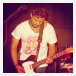 Fã Clube dedicado ao @Digsantos. Guitarrista da banda @CatchSide