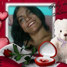 Sou muito observadora, inteligente, persistente, teimosa. Mas também sou carinhosa adoro minha família, crianças, animais. Meu passa tempo fazer artesanatos.