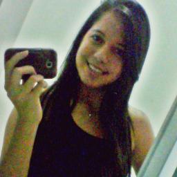 “E a coisa mais divina,Que há no mundo,É viver cada segundo
Como nunca mais…”