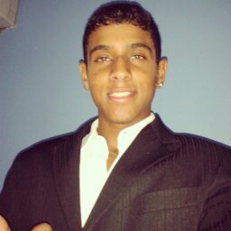 Com a cabeça erguida e mantendo a Fé em DEUS. O seu dia mais feliz vai ser o mesmo que o meu  #Paz