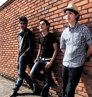 Rock Alternativo. Toluca, México. @BenjaSainz @Sinfiitro y @MemoRangel