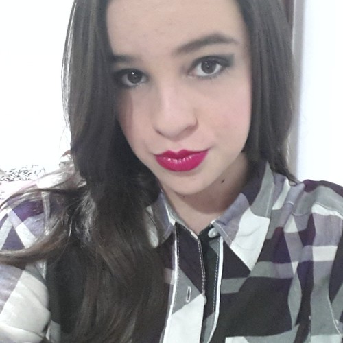 Só as pessoas superficiais conhecem bem a si próprias. TeamKatine. Instagram: ElisaCBatista. WhatsApp: 9482-8129.