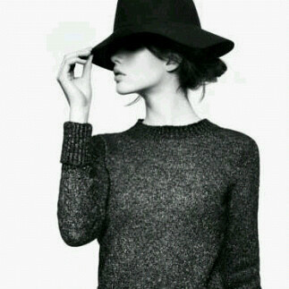 بِـ أطْـرَآف نَـآعِمـہۃ ,, ٲ؏ـشق ٱلتَمـردْ. .♡̸