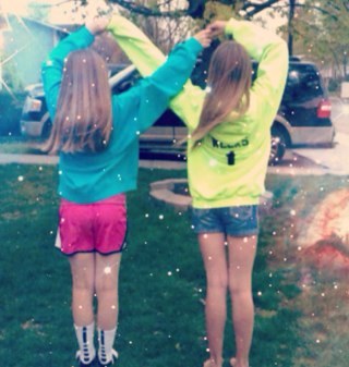 Swerve. I love cats. Volleyball. Friends. God. You follow me i follow back!