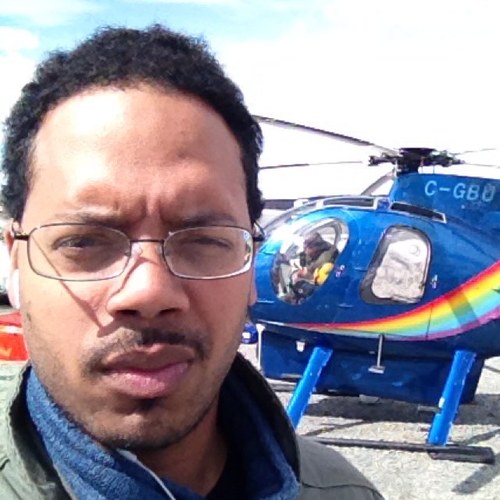 I'm an IT, N I served 9 uears in the US Navy. I was on the USS Carl Vinson, USS George Washington, and HQ USSOCOM. I'm interested in doing Voice-over work.