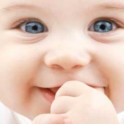 Busque a cada dia de sua Vida um novo jeito de Sorrir, e nunca deixe que as pessoas ou os sentimentos te façam sofrer.