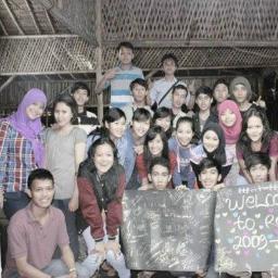 The official Alumnus smpn207 ak 09/10. Silahkan bergabung bersama kami untuk saling bersilaturahmi. follback? Just mention :) thanks..