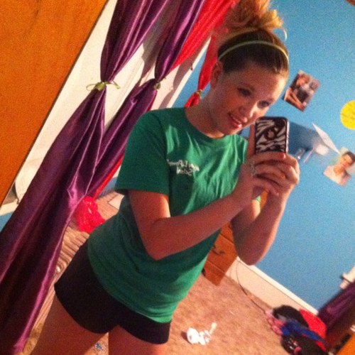 Im Tiffany Ann Neidigh:) Im 13 years old:) my bestfriend is @alyssabrookesabatini:) love her to death33 I am deffinently country;) and i love mud;)3333