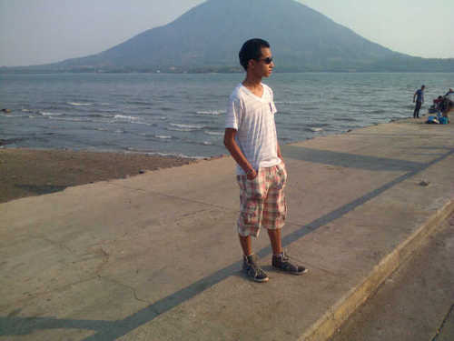 Gax_21's profile picture. ♬★♬☆♬★♬☆♬★♬☆♬★♬☆♦♬♣♬♠♬♥ Fútbol + Música = yop 100% Barça & Juve. #Prrra S.E.M ☜Λ☞ || °l||l°([Francis])°l||l°♥∞