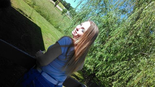 Follow me i follow back :)