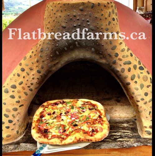 flatbreadfarms's profile picture. #growing #building #artisan #woodfire #ovens #loaves #flatbread #pizza