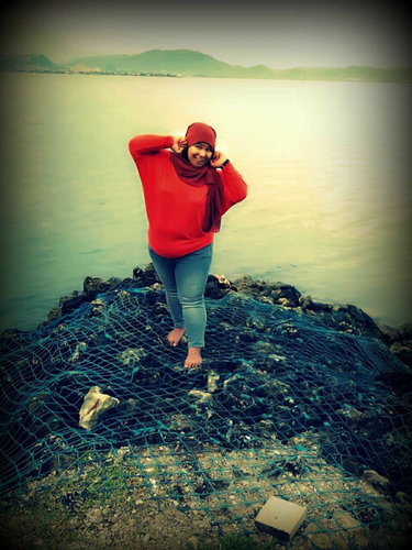 ayurozdiana's profile picture. 