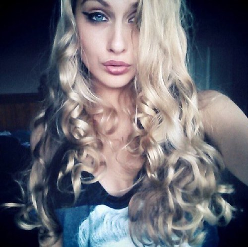 AyeeMackenzie's profile picture. Just a Cali girl looking to meet new people. ❤