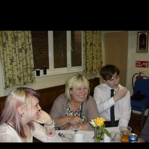 Tracyzzzzz's profile picture. Mum to two brilliant offspring, previously a qualified Cruse bereavement volunteer, avid fund raiser. I am what I am, make no excuses - 2moro another day