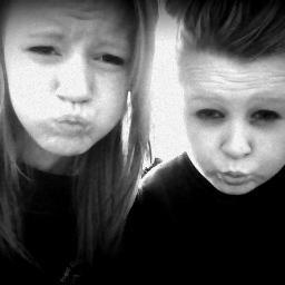 holaaa,i'm Ellesha,14 from sunny Rhyl, @BreeLeia is my bestie xox
