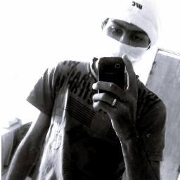 Punk é liberdade musical.
@ClubeFollowBack