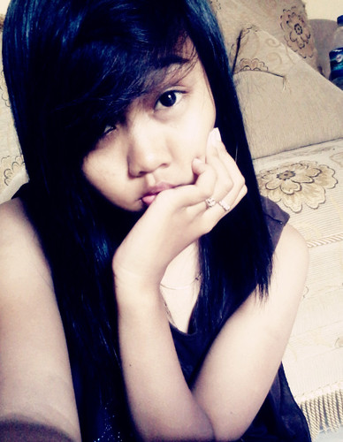 Twitter ke 2 dari  @NenggRini_ :)