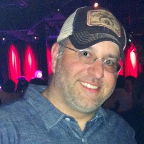 Artist/Sports Management: @HalfwaytoHazard, @RichFranklin, @StormeWarren, @RobBironas Martins BBQ Joint Louisville