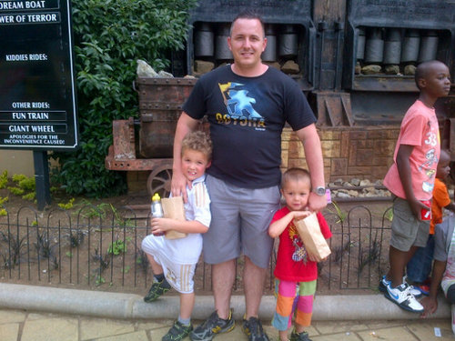 I am a Ordinary guy with a great family!!