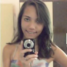 “Seja feliz do jeito que você é, não mude sua rotina pelo o que os outros exigem de você simplesmente viva de acordo com o seu modo de viver.”
—	Bob Marley.