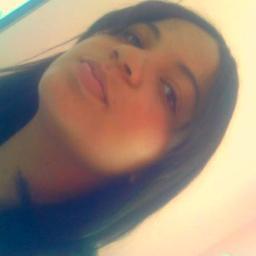 O momento mais forte do amor,é quando sabemos que ele precisa morrer,mas não temos força pra mata-lo.. Meu Amor @leoejuh02