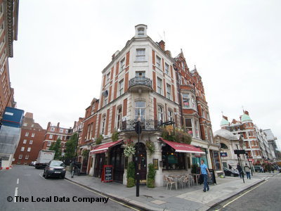 Traditional British Pub located in Mayfair, just off Oxford Street.