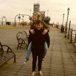 Leanne_berny's profile picture. 