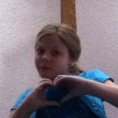 Kira22love's profile picture. I am a Swiftie.