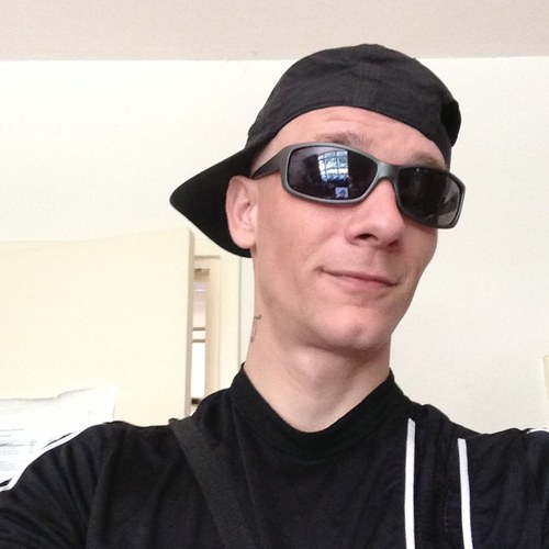Prettig gestoord!

Life is a Bitch so learn to F**k it!
 

Smile now Cry later...

Just hit the follow button below (i'll follow back) :-)