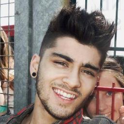 This is a free follow don't follow this account but please follow @ziamcoconut  they follow back , u don't have to ask ;)