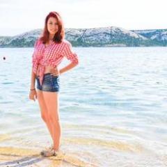 EmmaSwett's profile picture. 17-Not to put, I have a blank mind, what comes to mind are your beautiful eyes and your smile. I live in Las Vegas with my sister Brenda my life is just perfect