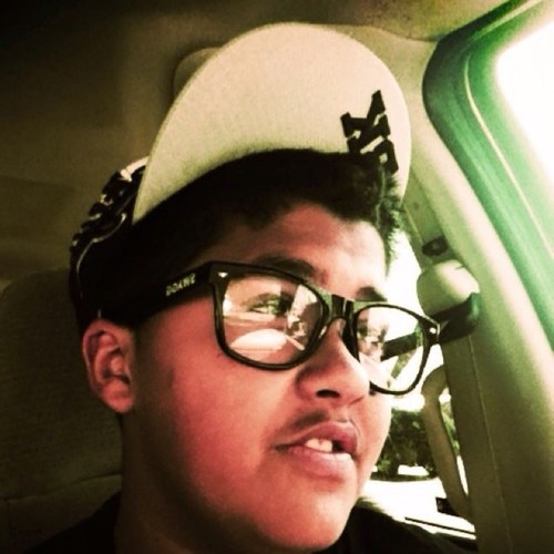 futreswagg's profile picture. basketball and football are my two sports #workneverstops keep calm and swagg on ✌