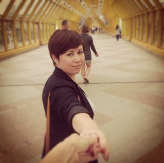 frances_F's profile picture. don't panic!