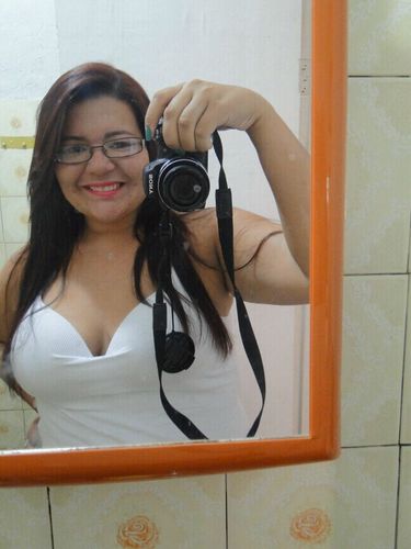 Estudante, apaixonada e sonhadora