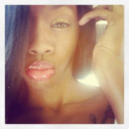 Justine 23 yr old Caribbean/Spanish model and aspiring actress from Kingstown,Saint Vincent, Residing in Maryland.
Model,Rap,Dance,Act