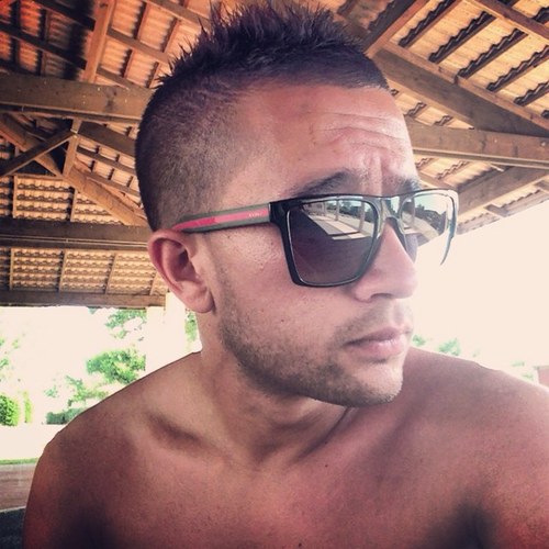 AlaouiMedou's profile picture. L'argent ne peut pas vous acheter la vie !