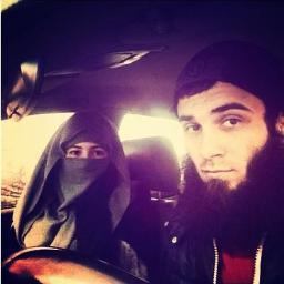 zulola_janubi's profile picture. 