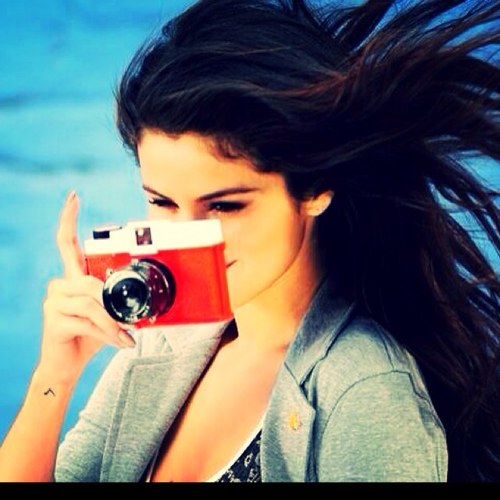 [ todas las noticias de Selena Gomez ]