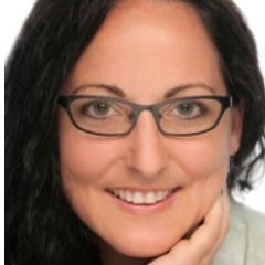 I help families, family businesses and family offices with family governance, education and communication. i enjoy tennis, yoga, and traveling.
